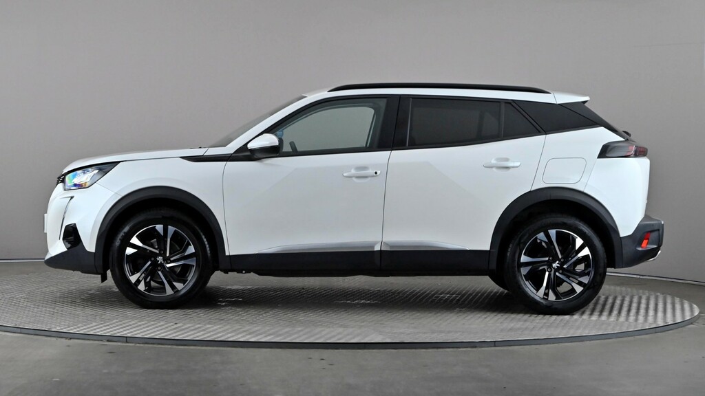 Peugeot 2008 1.2 Puretech 130 Allure Premium Eat8 White #3