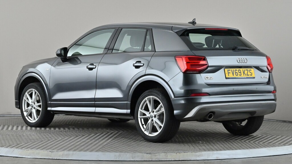 Audi Q2 30 Tfsi S Line Grey #4