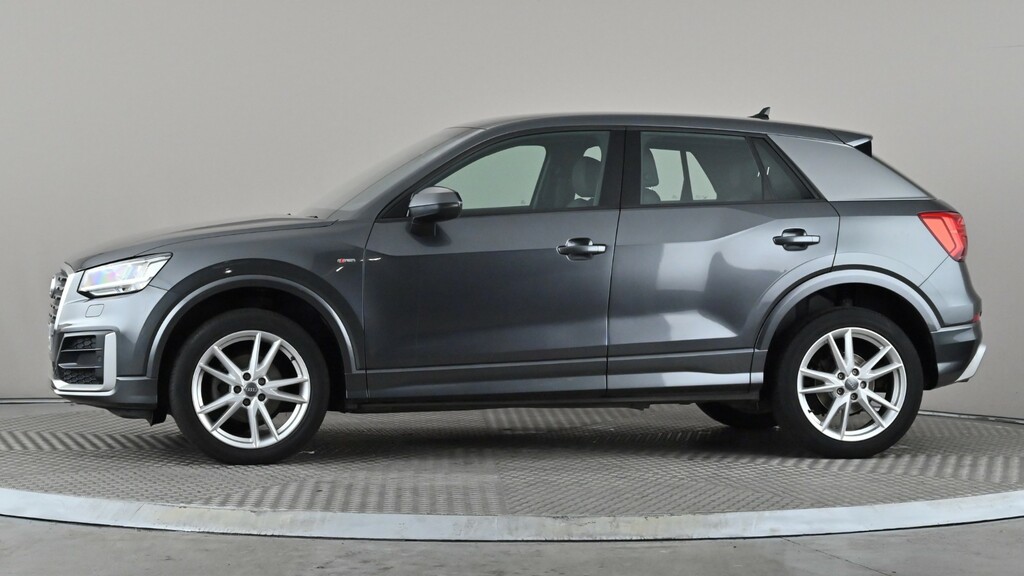 Audi Q2 30 Tfsi S Line Grey #3