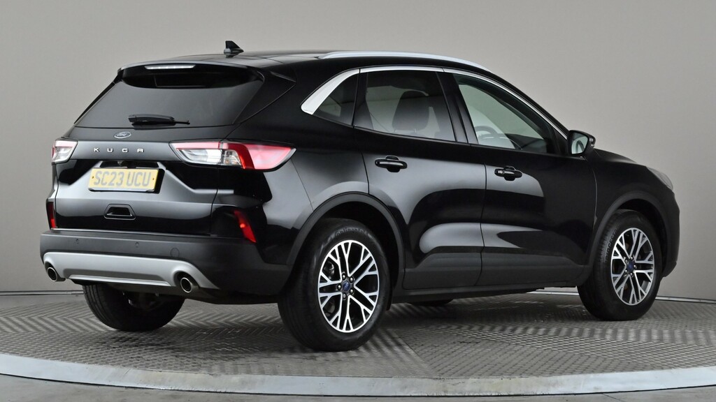 Ford Kuga 1.5 Ecoboost 150 Titanium Edition Black #6