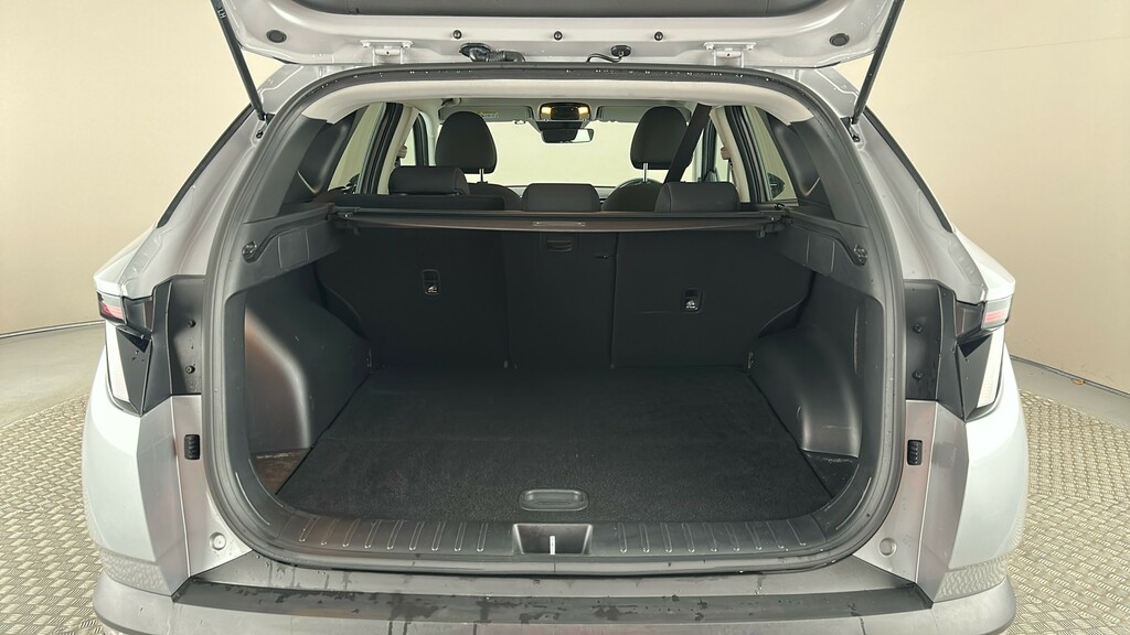 Hyundai Tucson Ultimate Silver #22