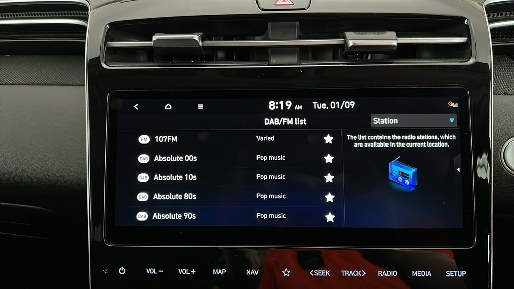 Hyundai Tucson Ultimate Silver #25