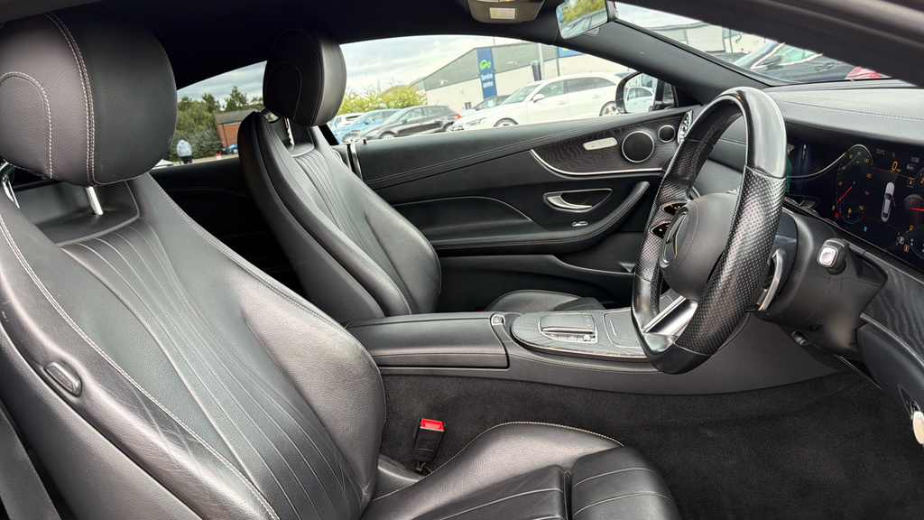 Mercedes-Benz E Class Silver #33