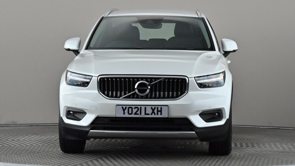 Volvo XC40 1.5 T3 163 Inscription Geartronic White #2