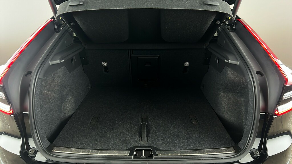 Volvo C40 Ultimate Silver #22