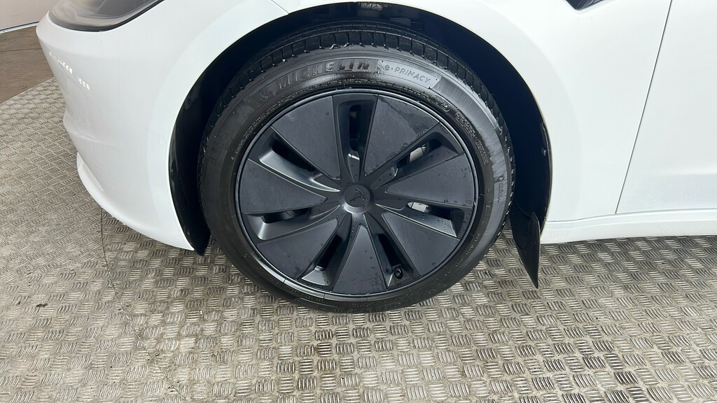 Tesla Model 3 Rwd 4dr Auto White #18