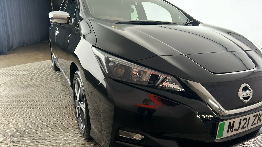 Nissan Leaf N-connecta Blue #20