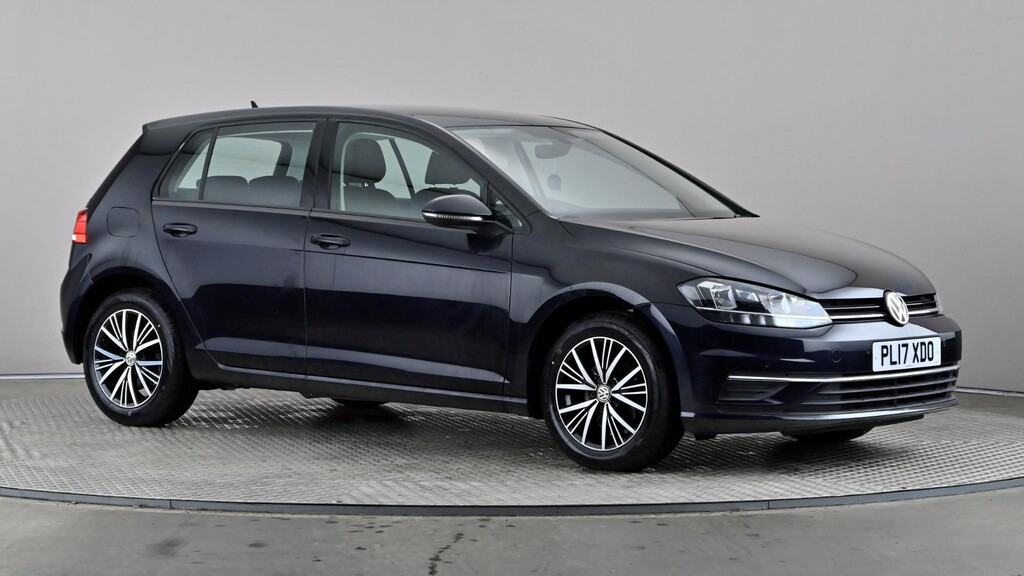 Volkswagen Golf 1.0 Tsi 110 Se Nav Dsg Black