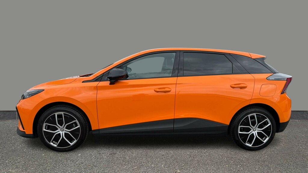 MG MG4 150Kw Trophy Ev Long Range 64Kwh Orange #3