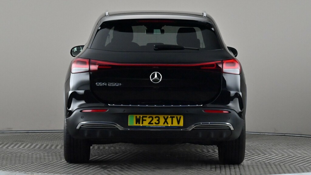 Mercedes-Benz EQA Eqa 250 140Kw Amg Line 70.5Kwh Black #5
