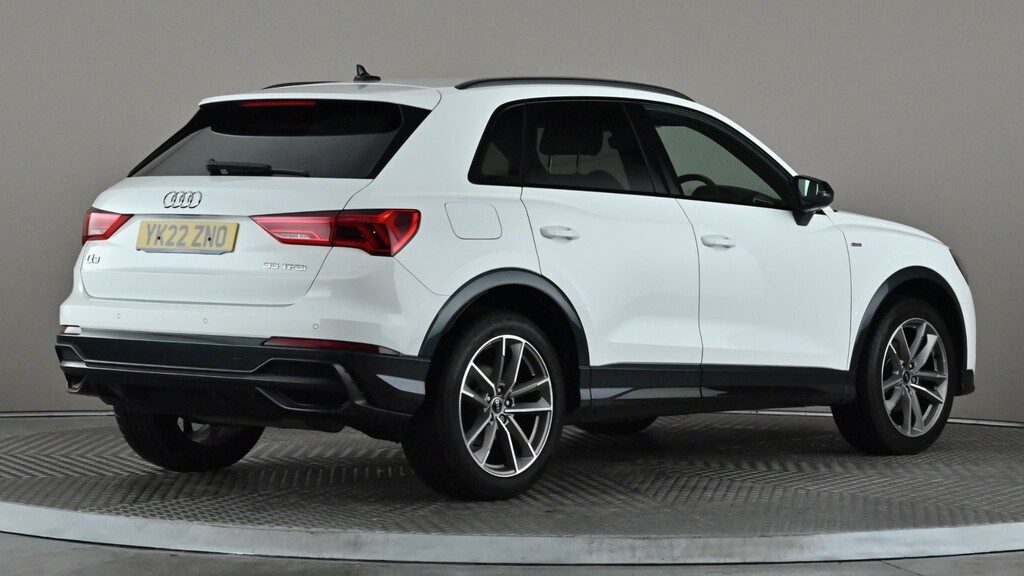 Audi Q3 35 Tfsi Black Edition S Tronic YK22ZNO White #6