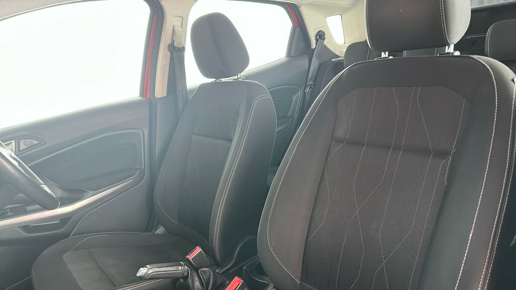 Ford Ecosport Hatchback Silver #17