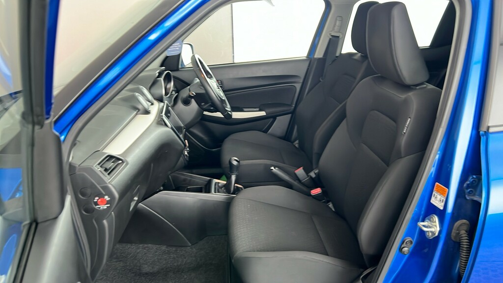 Suzuki Swift Sz-l  #17