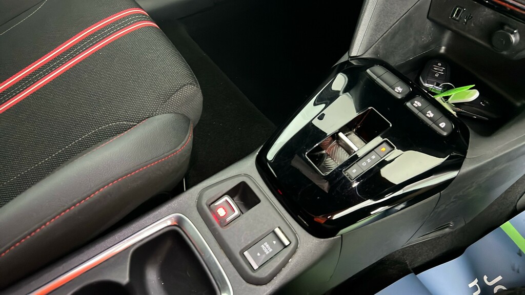 Vauxhall Corsa-e 50Kwh Elite Premium White #23