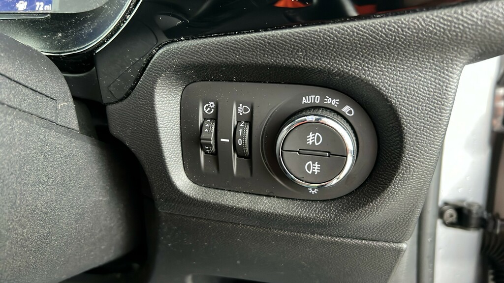 Vauxhall Corsa-e 50Kwh Elite Premium White #24