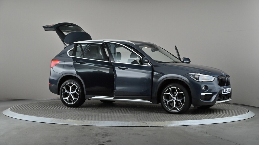 BMW X1 Xline Black #7