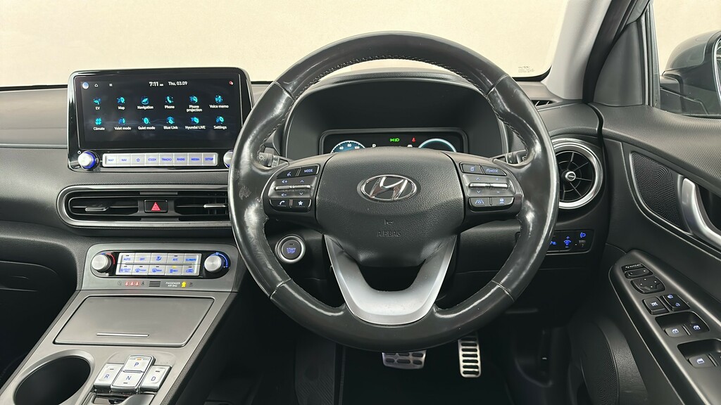 Hyundai Kona Hatchback Red #14