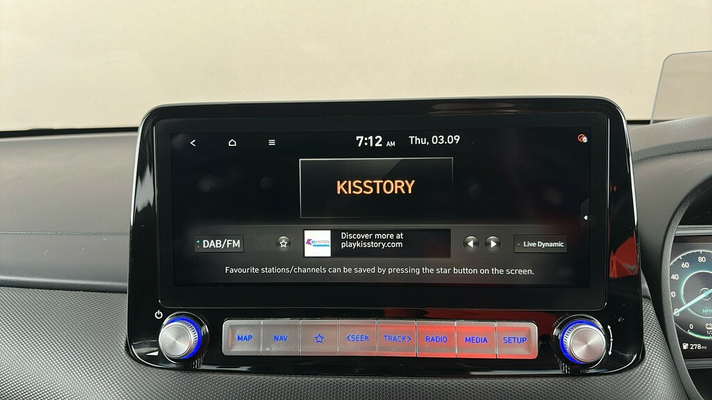Hyundai Kona Hatchback Red #25