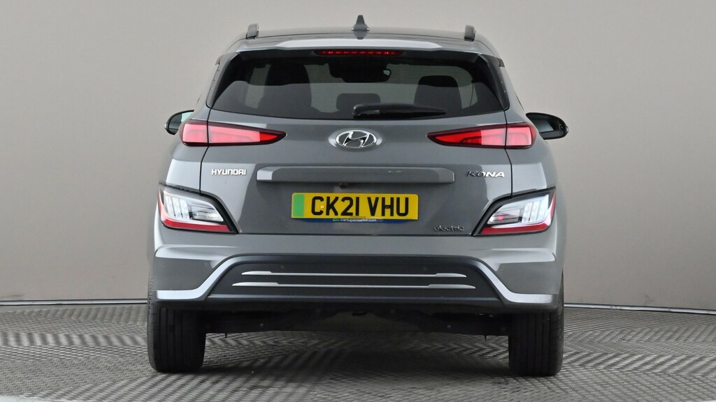 Hyundai Kona Hatchback Red #5