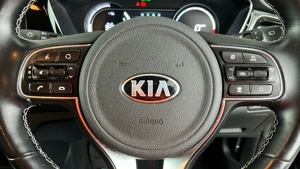 Kia e-Niro 67 Kwh 2020 Silver #26