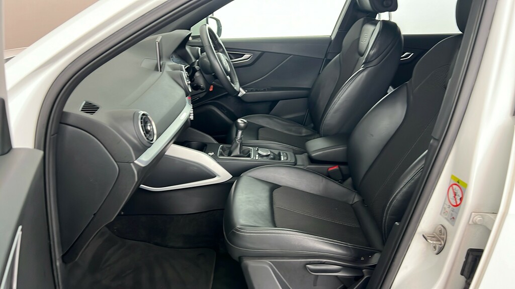 Audi Q2 Technik 35 Tfsi 150 Ps 6-Speed Grey #17