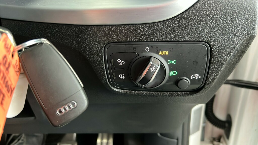 Audi Q2 Technik 35 Tfsi 150 Ps 6-Speed Grey #24