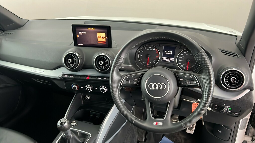 Audi Q2 Technik 35 Tfsi 150 Ps 6-Speed Grey #14