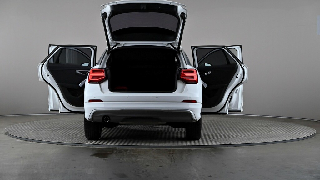 Audi Q2 Technik 35 Tfsi 150 Ps 6-Speed Grey #11