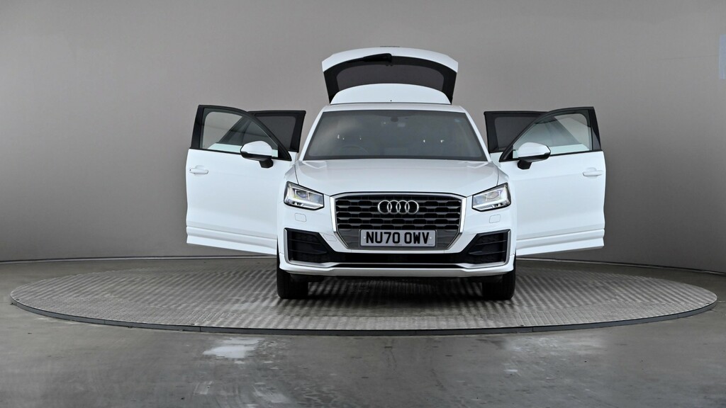 Audi Q2 Technik 35 Tfsi 150 Ps 6-Speed Grey #8