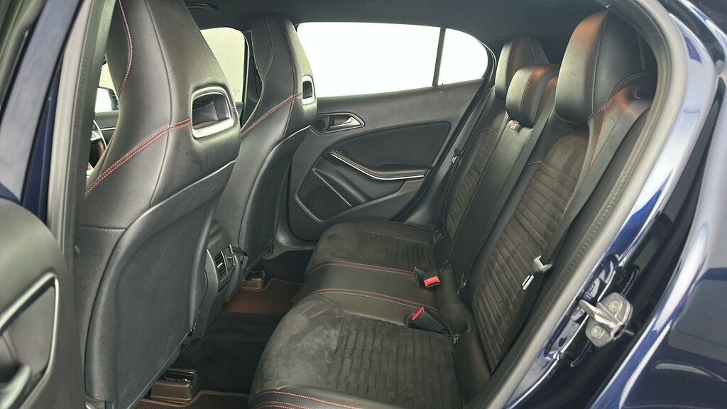 Mercedes-Benz GLA Class 1.6 Gla200 Amg Line Executive 7G-dct Grey #18