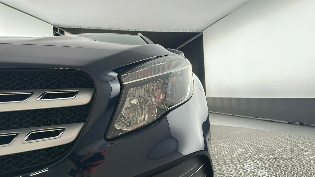 Mercedes-Benz GLA Class 1.6 Gla200 Amg Line Executive 7G-dct Grey #20