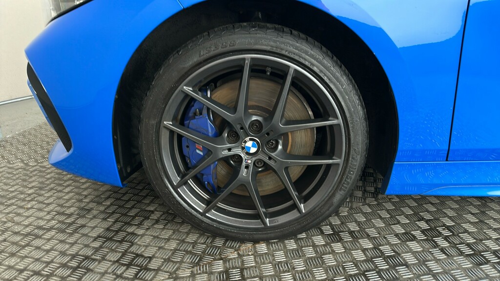 BMW 1 Series Hatchback Grey #19