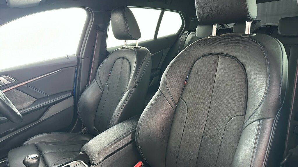 BMW 1 Series Hatchback Grey #17