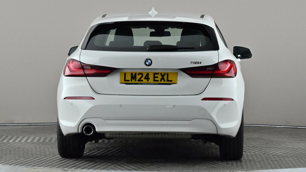 BMW 1 Series 118I 136 Se Step Live Cockpit Pro White #5