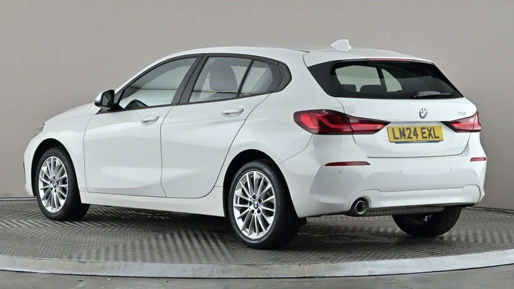 BMW 1 Series 118I 136 Se Step Live Cockpit Pro White #4