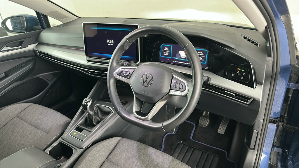 Volkswagen Golf Match Black #32