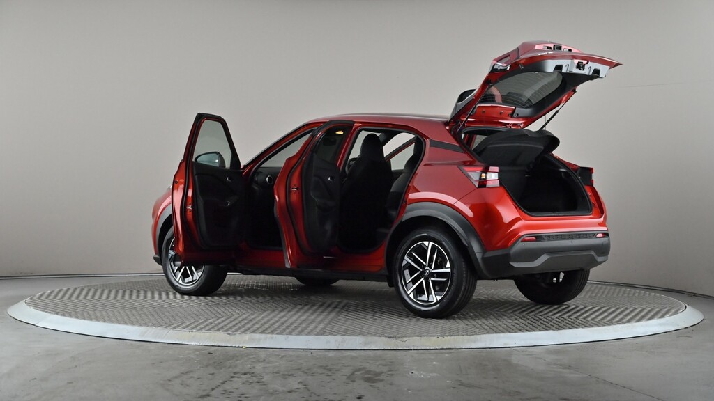 Nissan Juke Hatchback Red #10