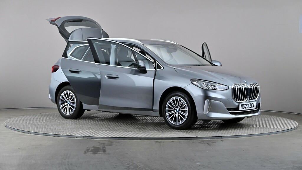 BMW 2 Series Active Tourer Luxury Black #7