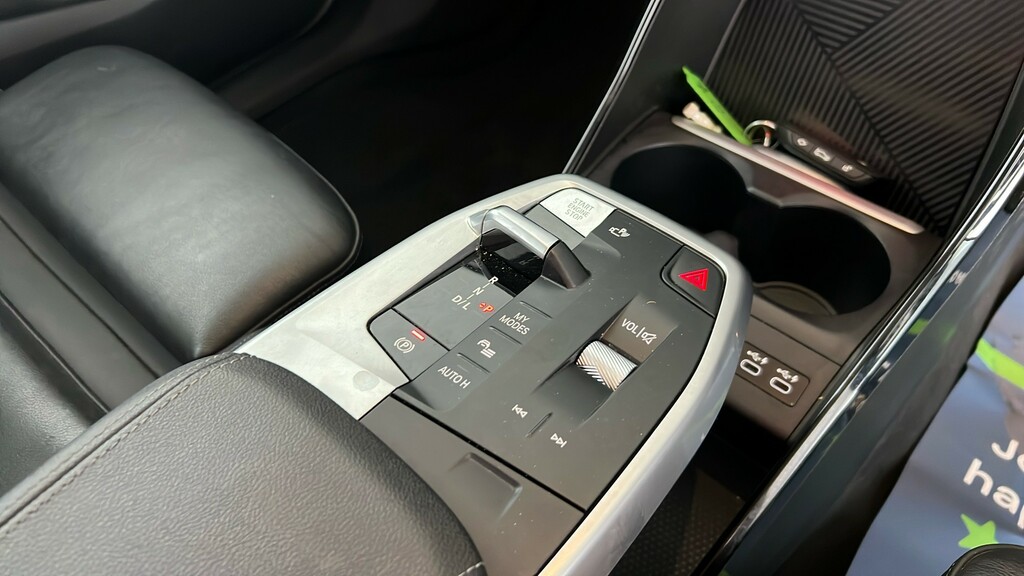 BMW 2 Series Active Tourer Luxury Black #25