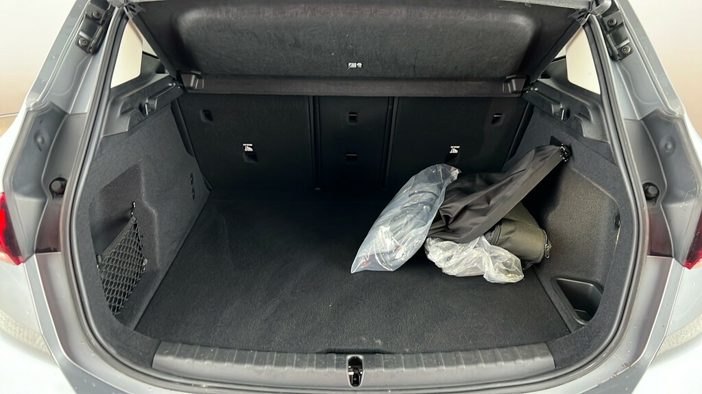BMW 2 Series Active Tourer Luxury Black #22
