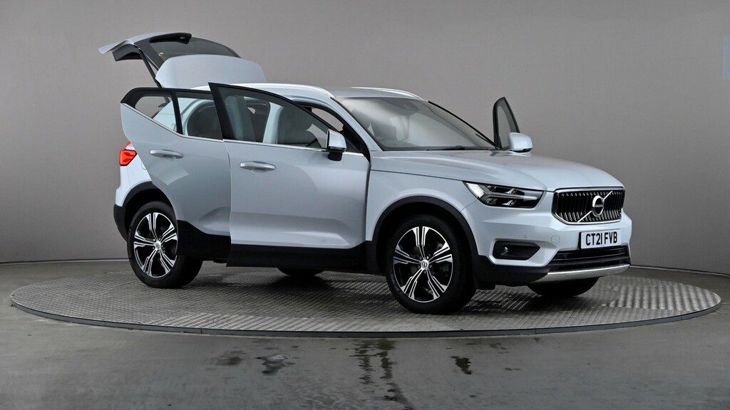 Volvo XC40 Suv Black #7