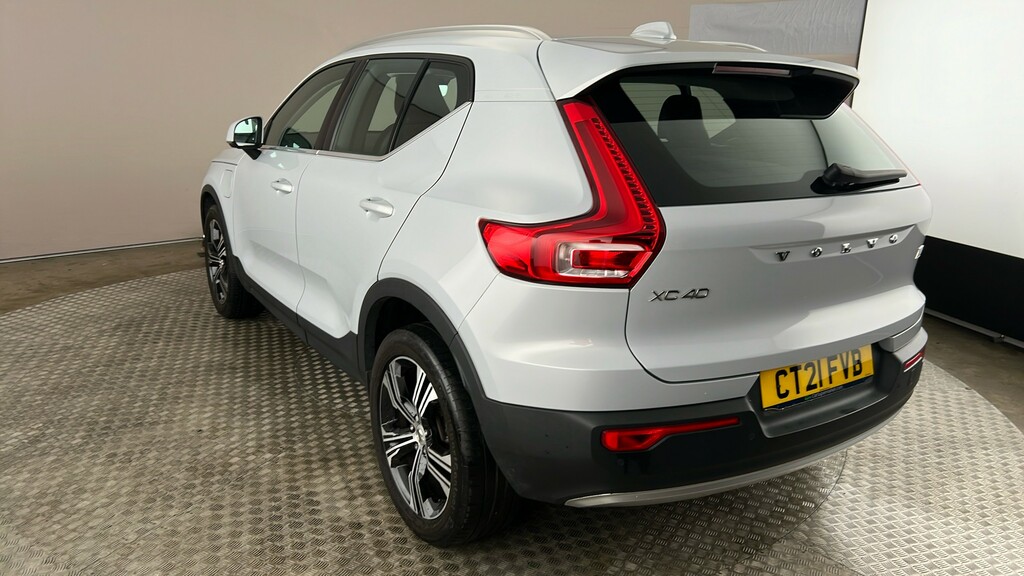 Volvo XC40 Suv Black #23