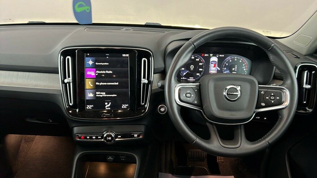 Volvo XC40 Suv Black #14