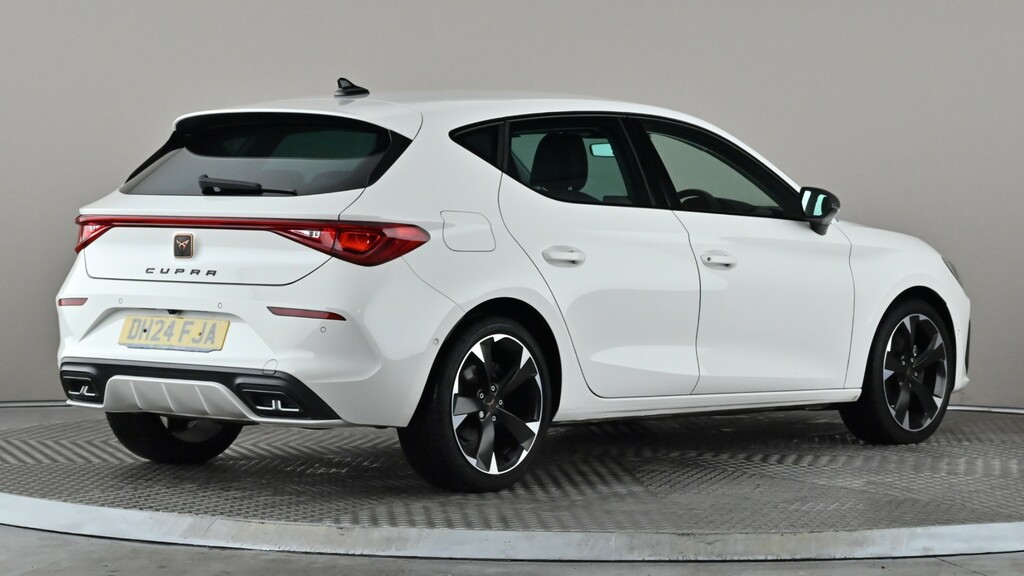 Cupra Leon 1.5 Tsi V1 White #6