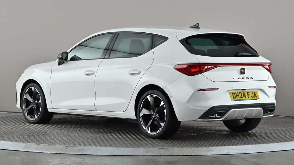 Cupra Leon 1.5 Tsi V1 White #4