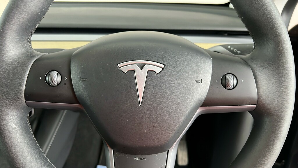 Tesla Model Y Y Dual Motor Long Range 4Wde White #25