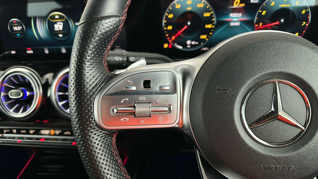Mercedes-Benz GLB Class Suv Black #28