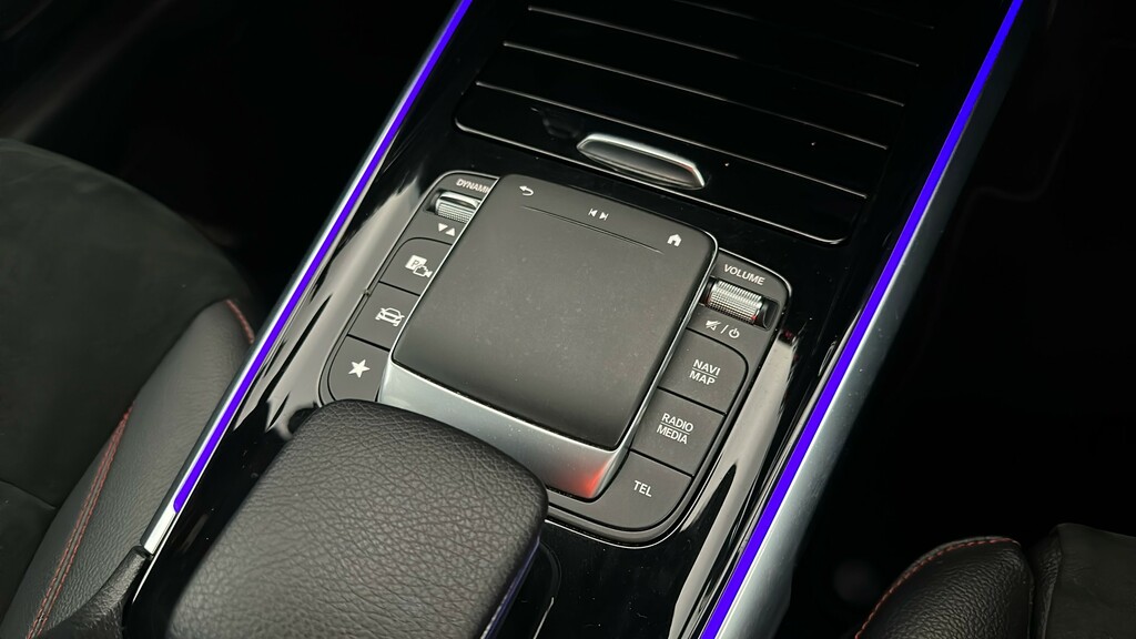Mercedes-Benz GLB Class Suv Black #27