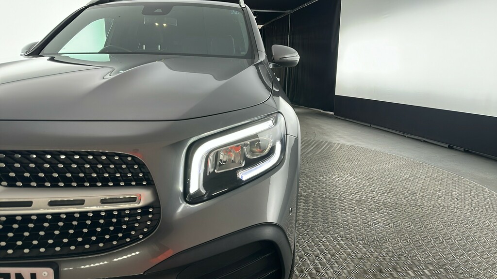 Mercedes-Benz GLB Class Suv Black #20