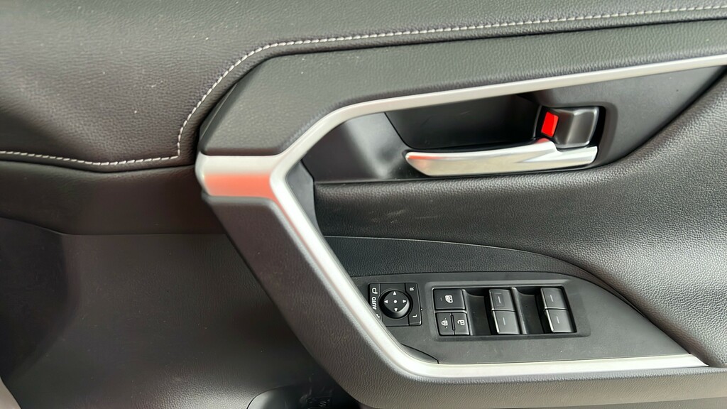 Toyota Rav 4 Dynamic Black #23